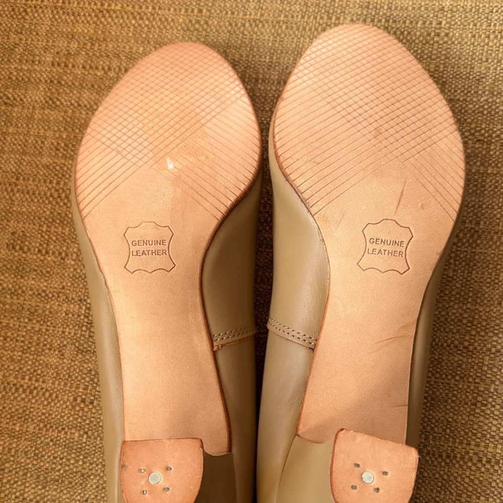 Capezio Women's Tan Character Dance Heels 9M Style 650 - Picture 7 of 13